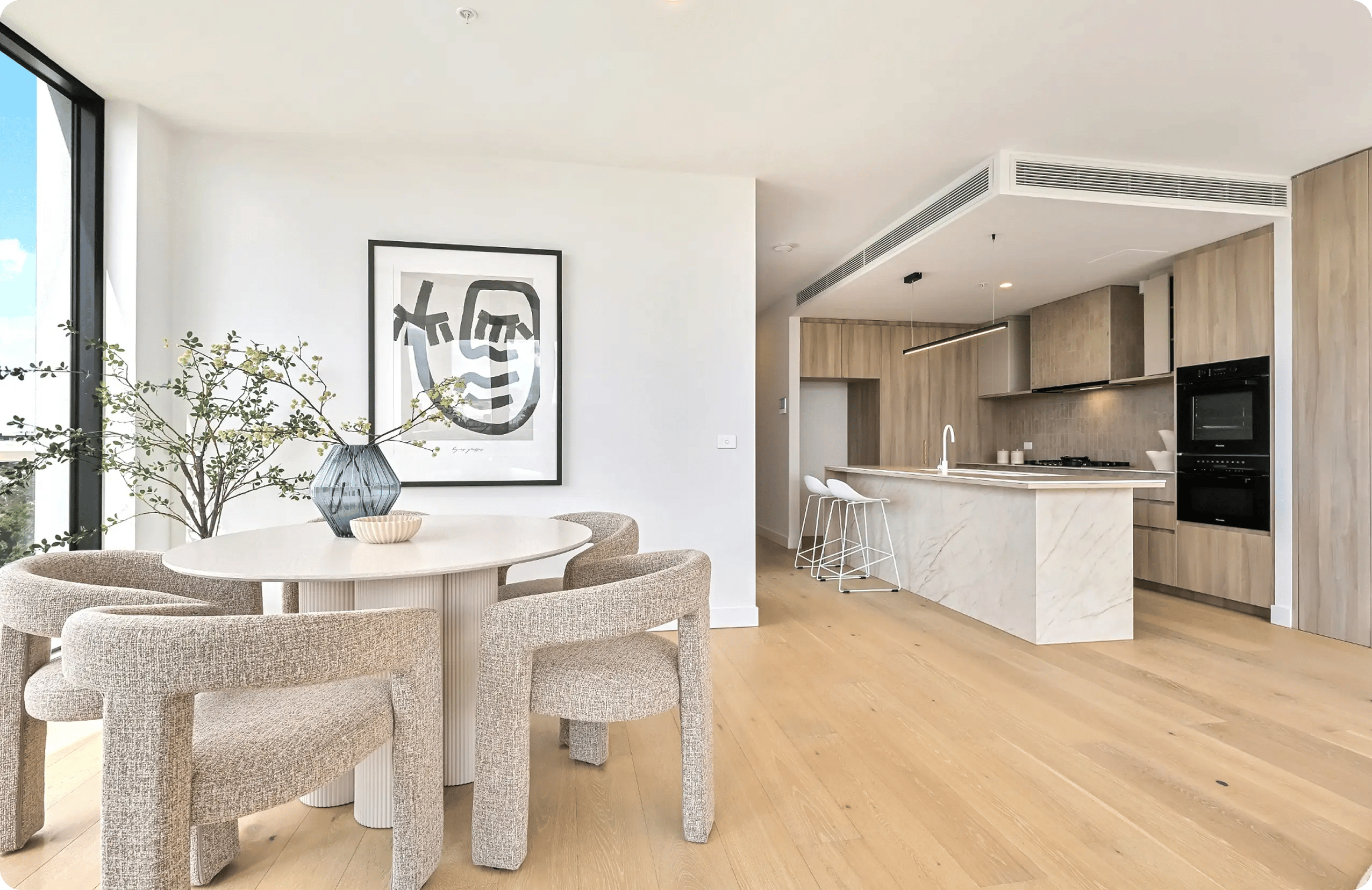 Dining area and kitchen at 52 St Kilda